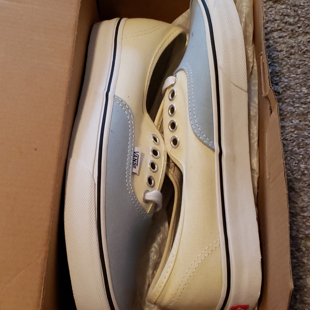 Vans Authentic